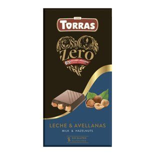 Плитка іспанського молочного шоколаду Torras без цукру з великою кількістю цільних ядер обсмаженого лісового ореха фундука в упаковці 150 г.